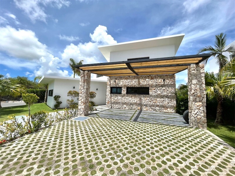 casas vacacionales y villas - Villa en venta de 4 habitaciones en Punta Cana