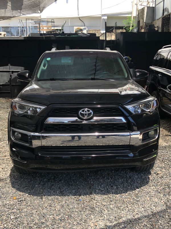 jeepetas y camionetas - Toyota 4 runner limite 2016 americana