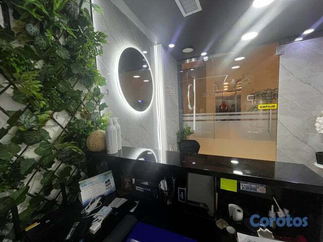 oficinas y locales comerciales - local comercial para estetica en alquiler 2