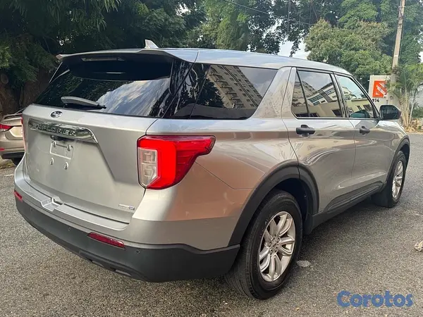 jeepetas y camionetas - Ford explorer 2020 4WD  3