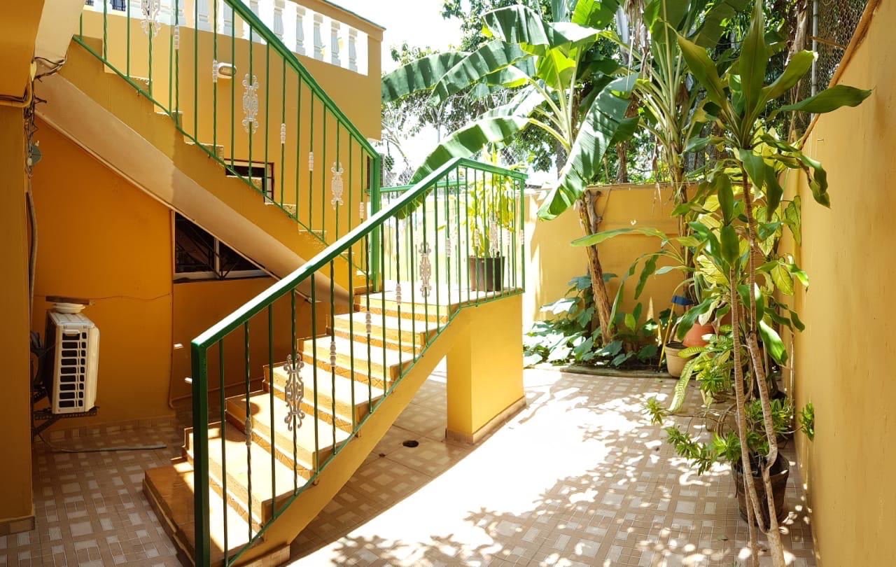casas - venta de casa en Alma Rosa 1 de 500mts Santo Domingo este  8