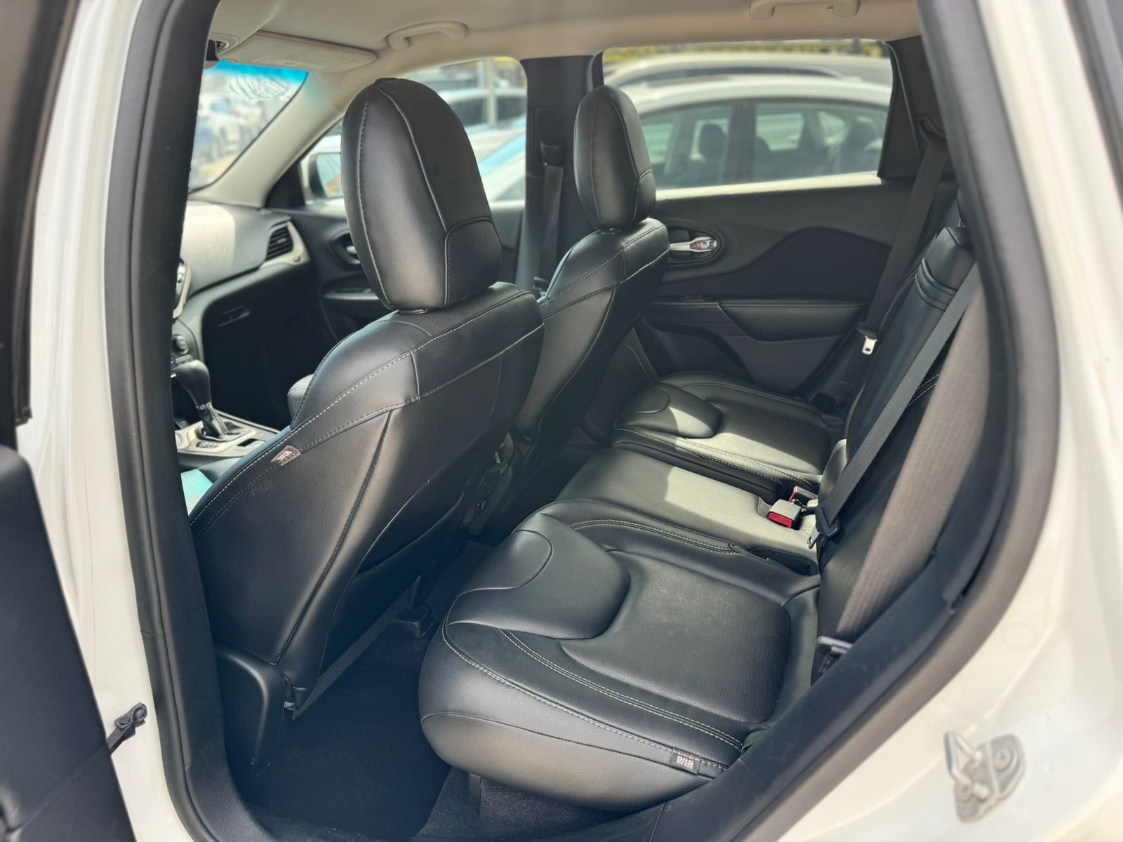 jeepetas y camionetas - Jeep Cherokee Latitude 6