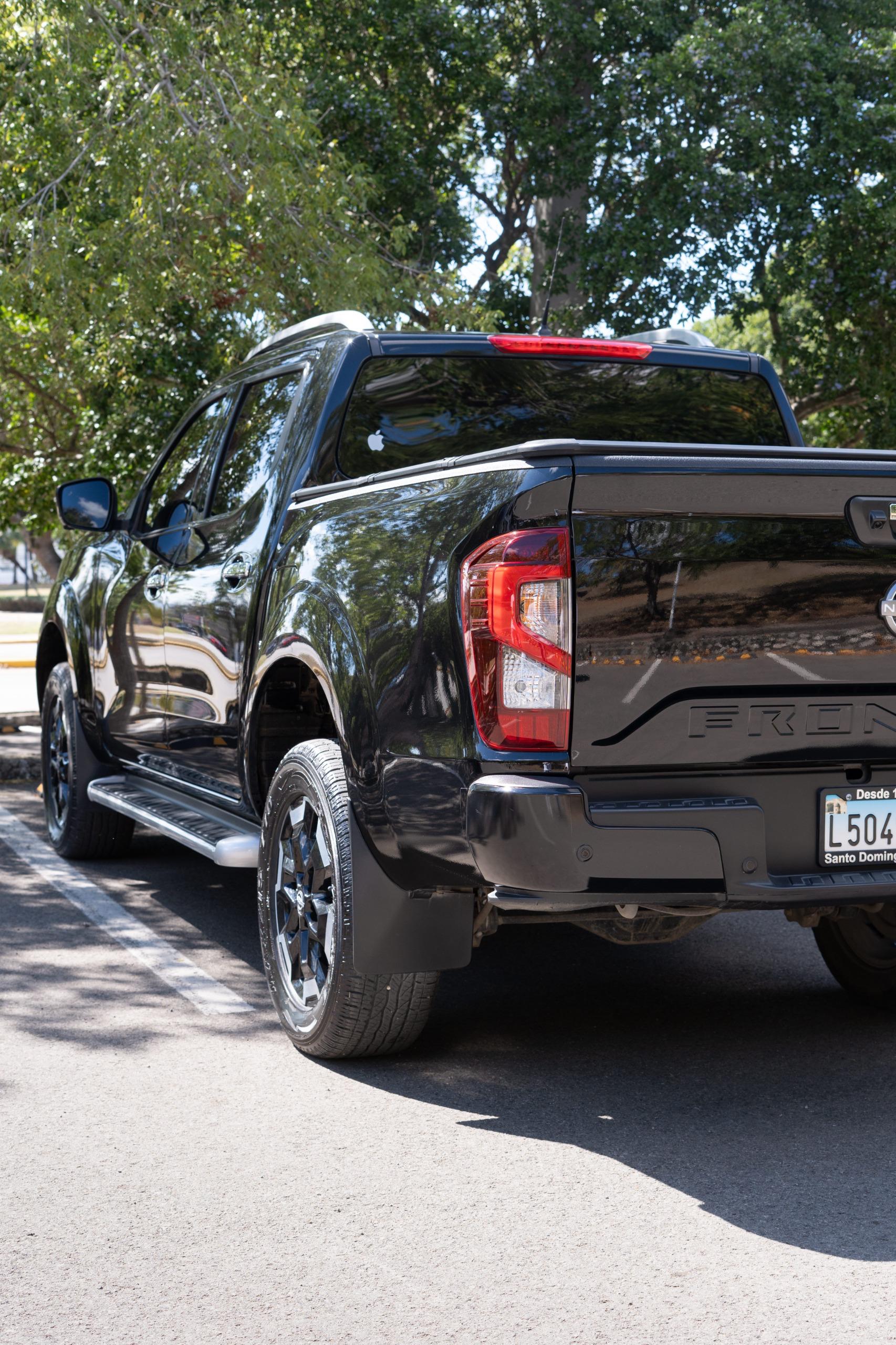 jeepetas y camionetas - Nissan frontier 2024 6