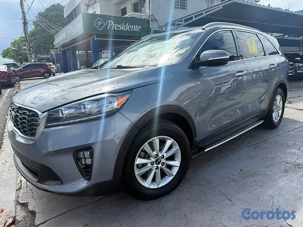 jeepetas y camionetas - Kia Sorento LX 2020 1