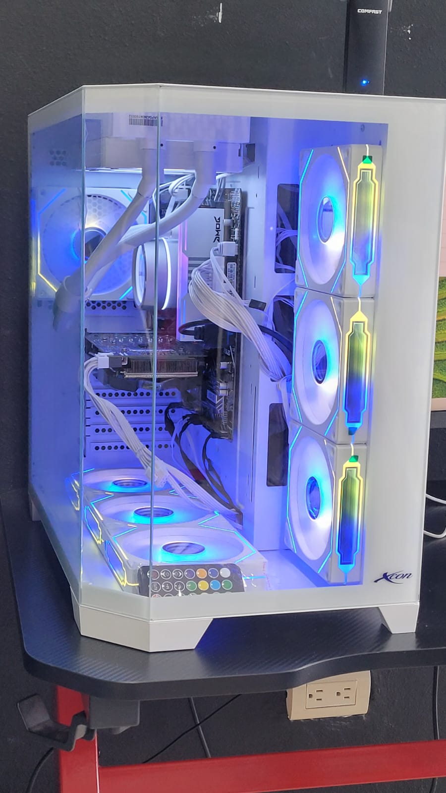 computadoras y laptops - CASE GAMING PARA COMPUTADORA XCON CON RGB VARIADOS 2