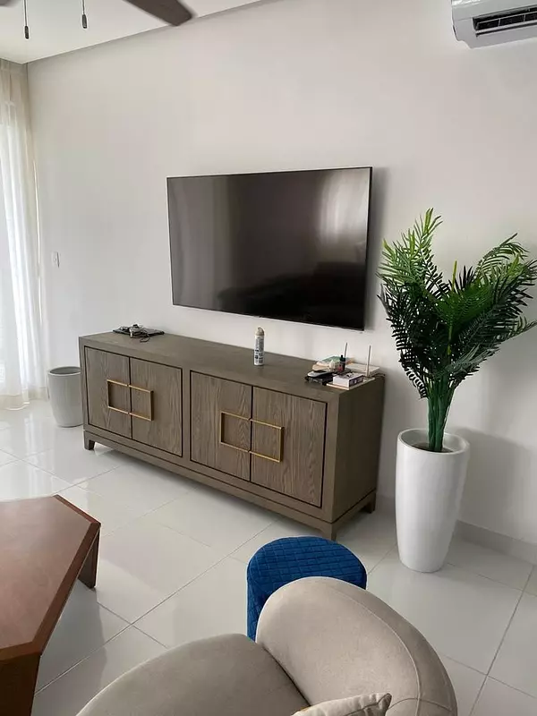 apartamentos -  Se Vende Amplio
 Apartamento 
en Bella Vista 5