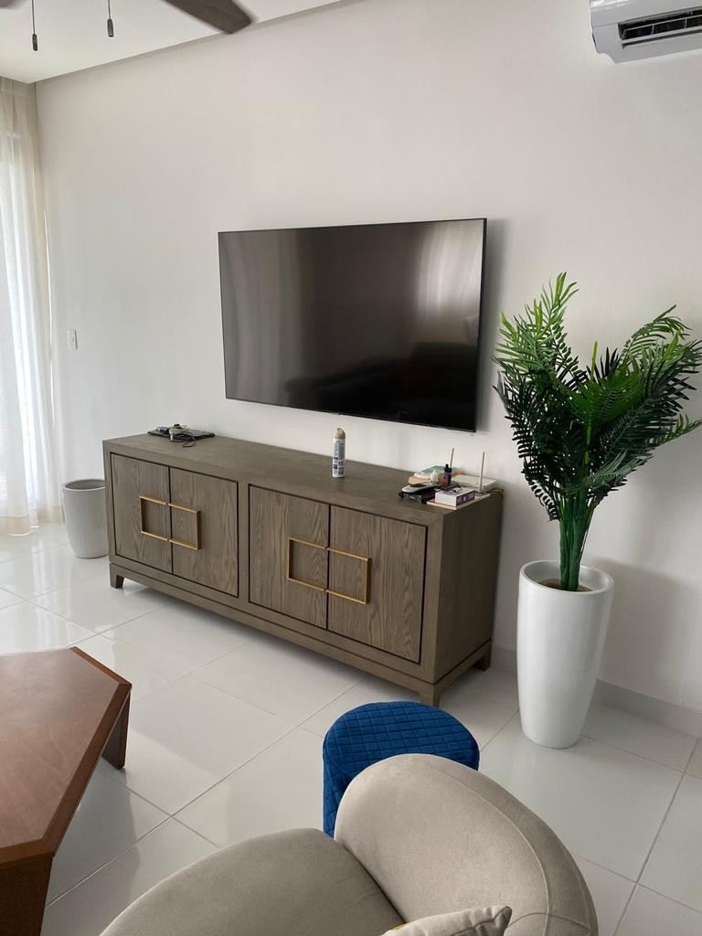 apartamentos -  Se Vende Amplio
 Apartamento 
en Bella Vista 4