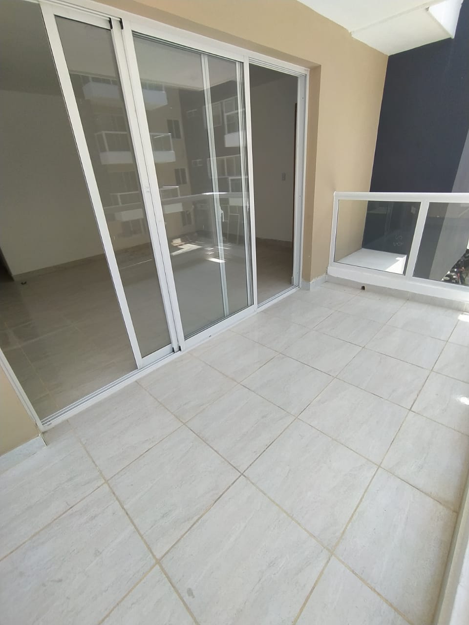 apartamentos - Venta de apartamento en Alma Rosa 1 cuarto piso con terraza Santo Domingo 4