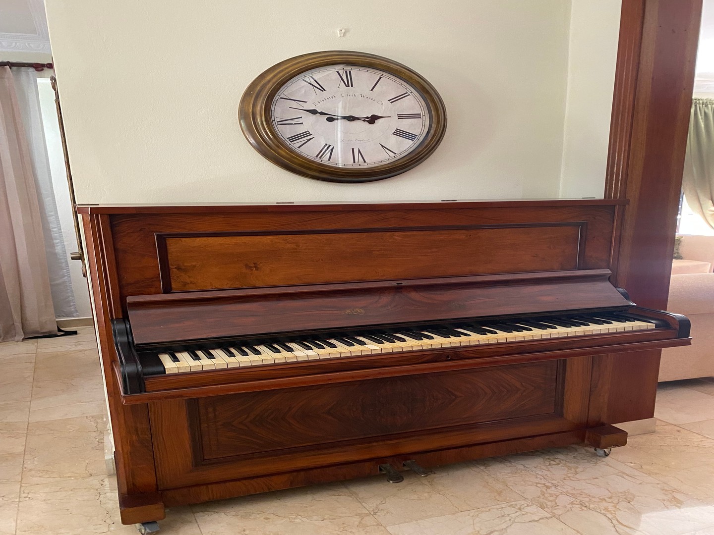 instrumentos musicales - Piano antiguo