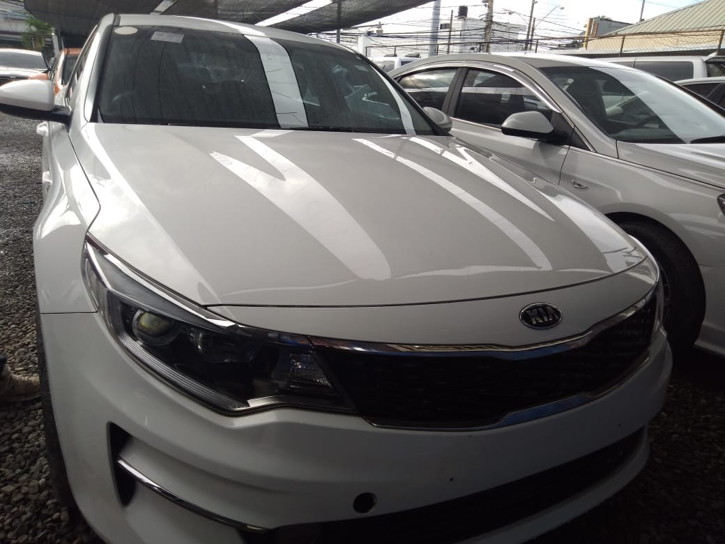 carros - KIA K5 2017 BLANCODESDE: RD$ 685,100.00 2