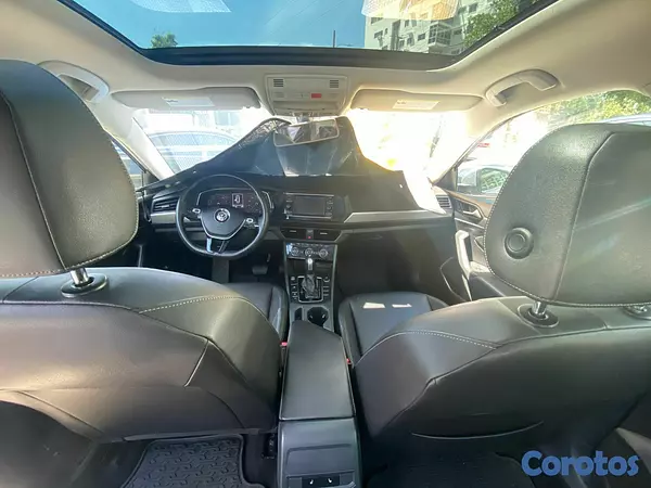 carros - VOLKSWAGEN JETTA 2020 3