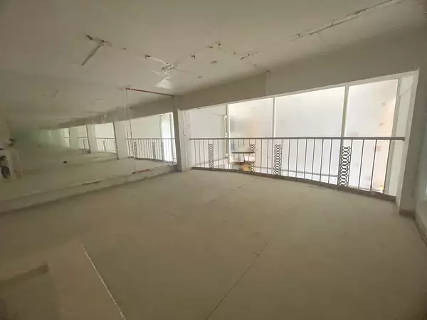 oficinas y locales comerciales - Alquiler local comercial en el millon 3