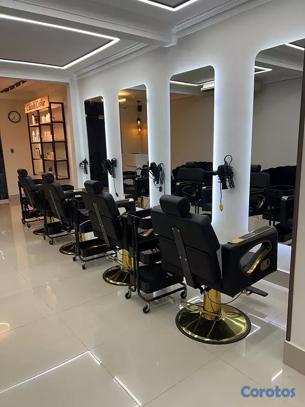 empleos disponibles - Busco Manicurista acrigel 3