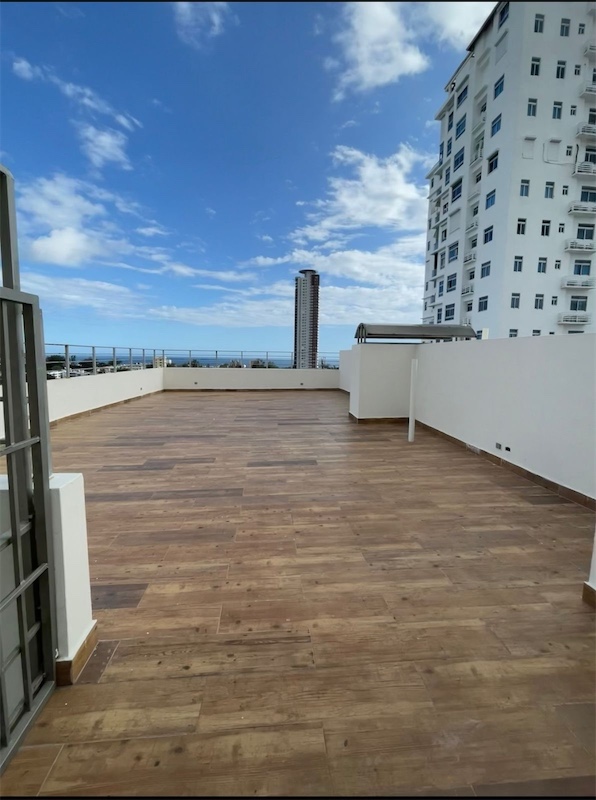 apartamentos - Venta de penthouse con vista al mar en el sector de Bella vista Distrito