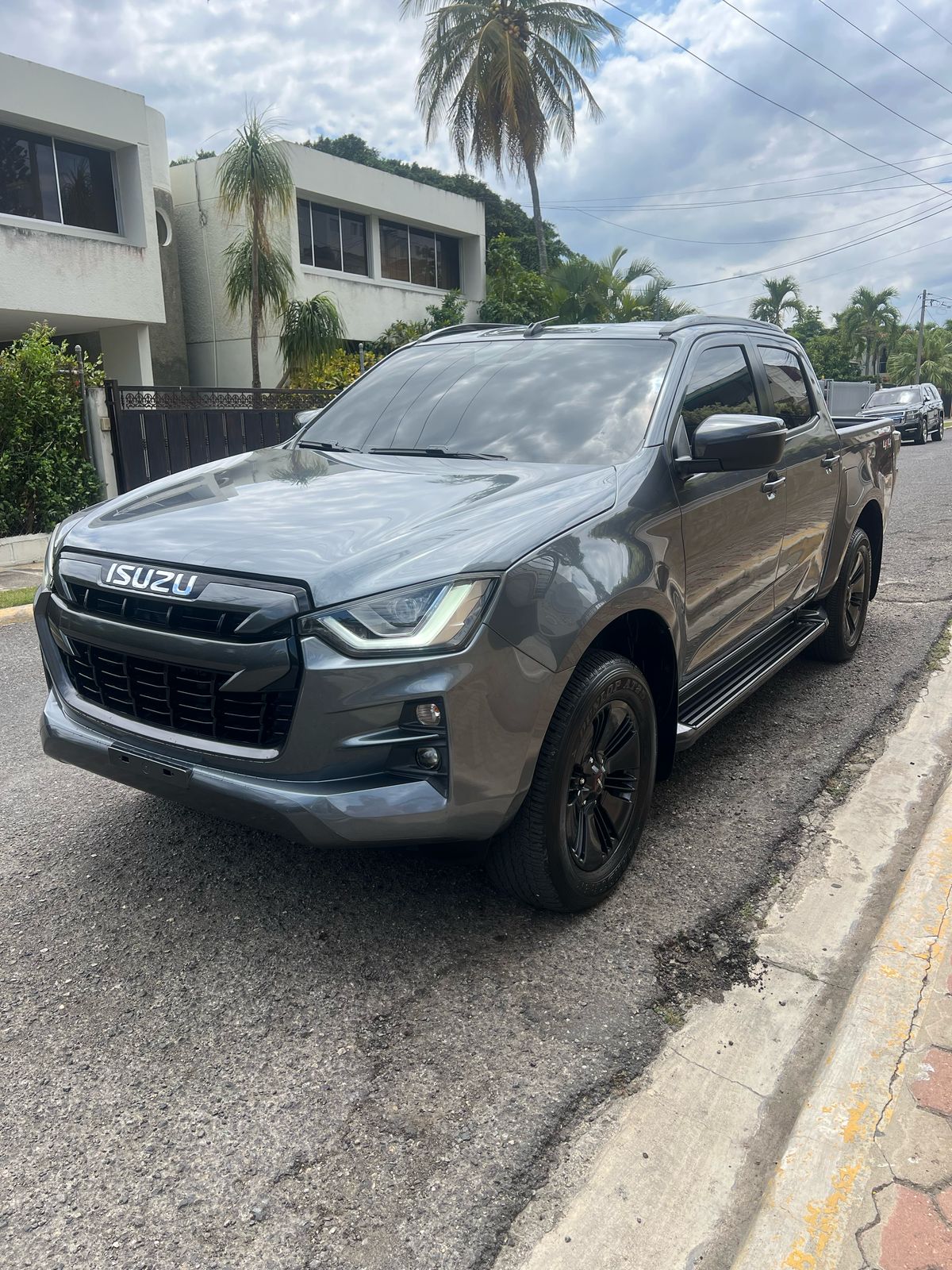 jeepetas y camionetas - Isuzu dmax 2023