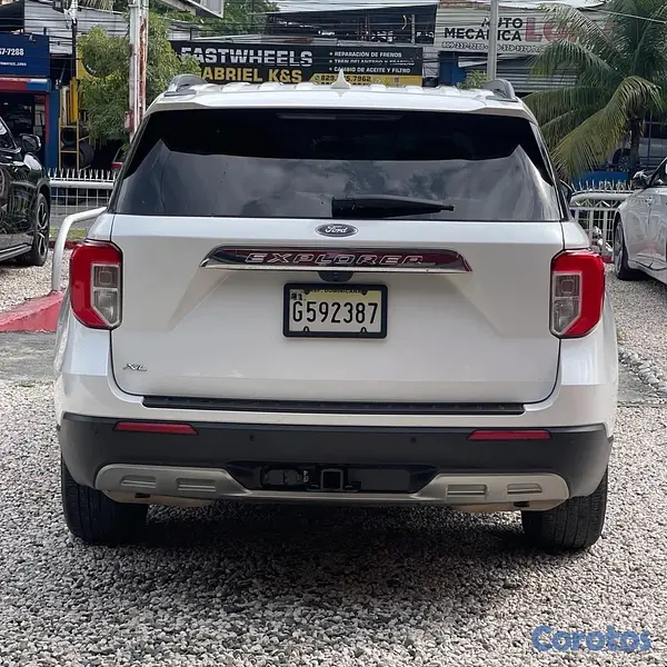 jeepetas y camionetas - FORD EXPLORER XLT 2021 5