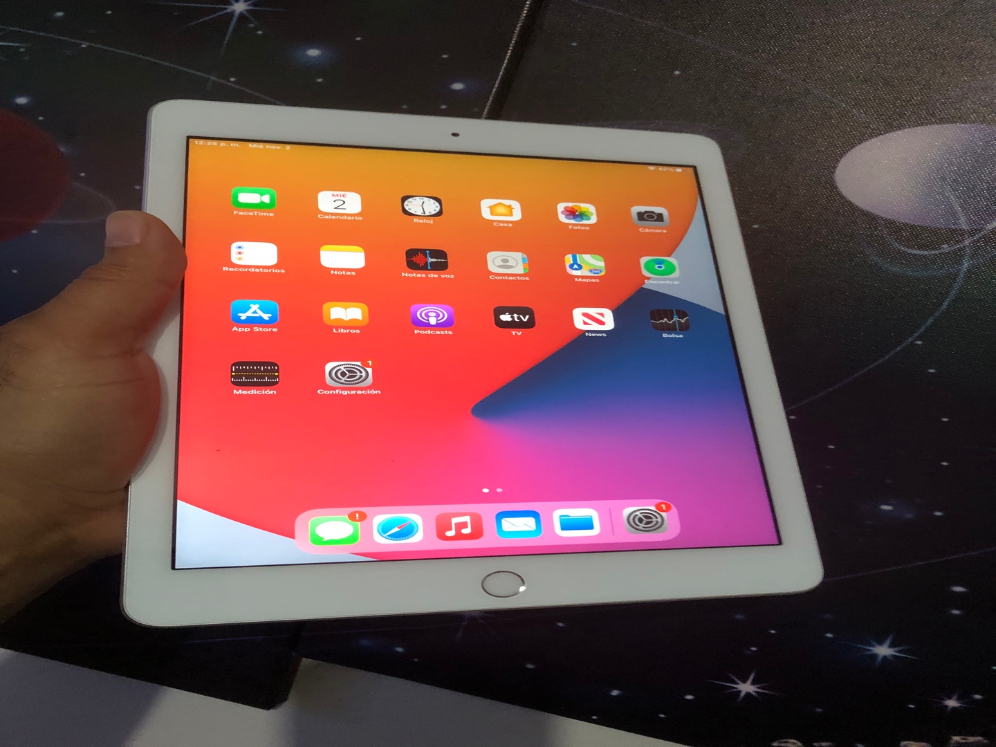celulares y tabletas - iPad 6th generación con chip y sin chip  con lector de huellas 2