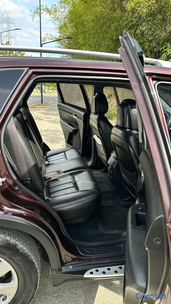 jeepetas y camionetas - Se vende KIA sorento 5