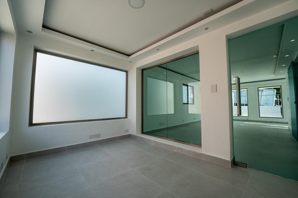 oficinas y locales comerciales - oportunidad local en venta en una de las zonas de más crecimiento comercial   9