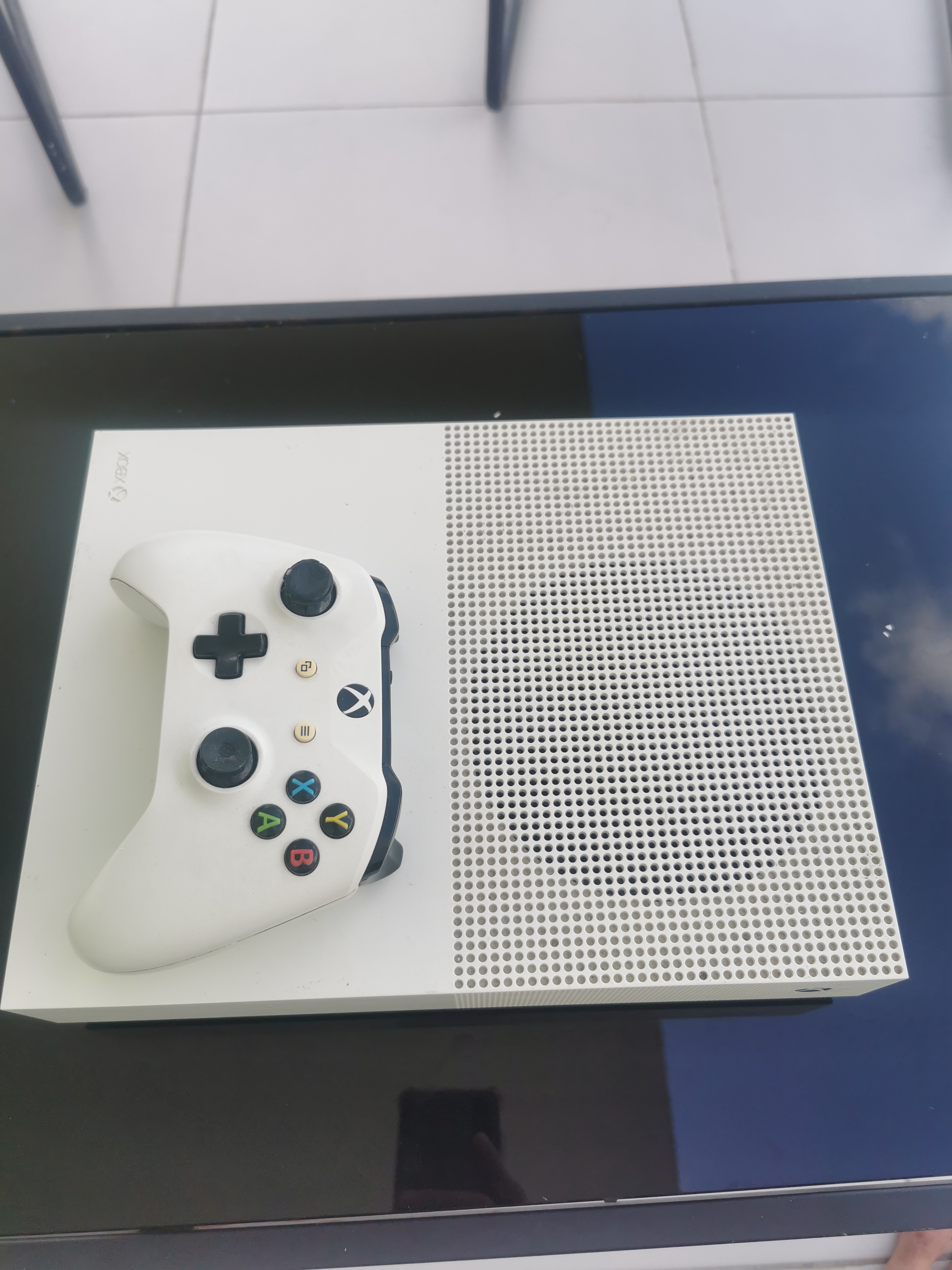 consolas y videojuegos - Xbox One S All Digital 2