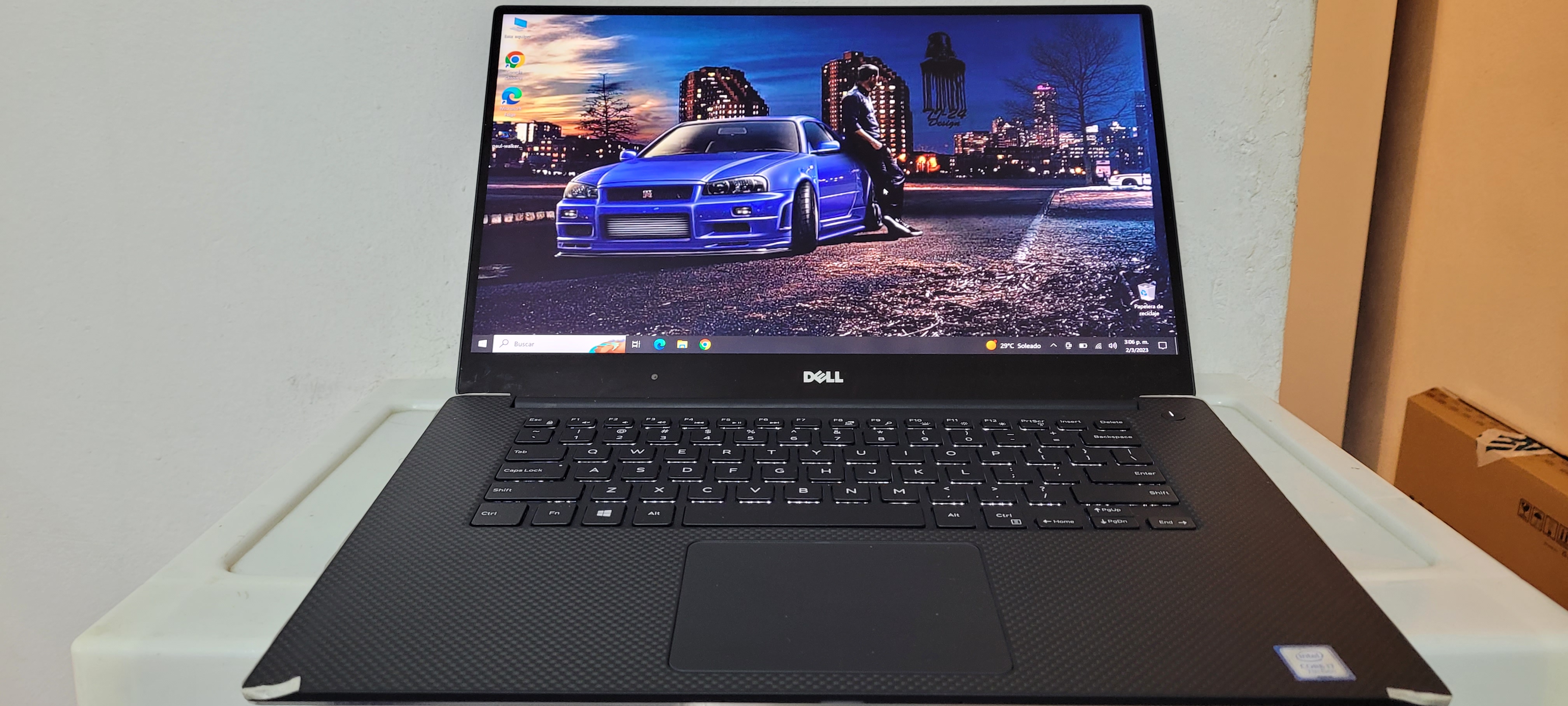 computadoras y laptops - Laptop Dell xps 15 Pulg Core i7 7ma Gen Ram 16gb DDR4 Nvidea Gtx 1050 4gb New