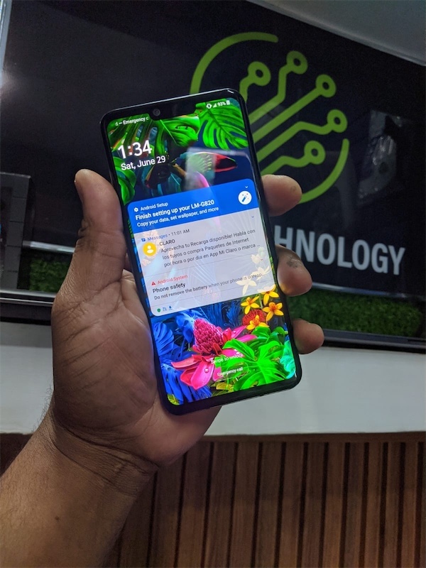celulares y tabletas - LG G8  2
