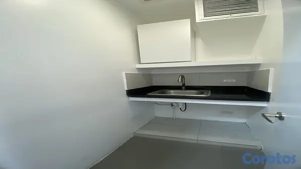 oficinas y locales comerciales - Local en Alquiler en Piantini 8