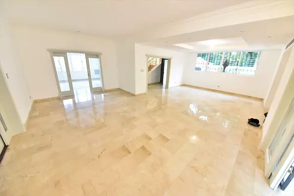 casas - Hermosa casa en Arroyo hondo 2 niveles 3