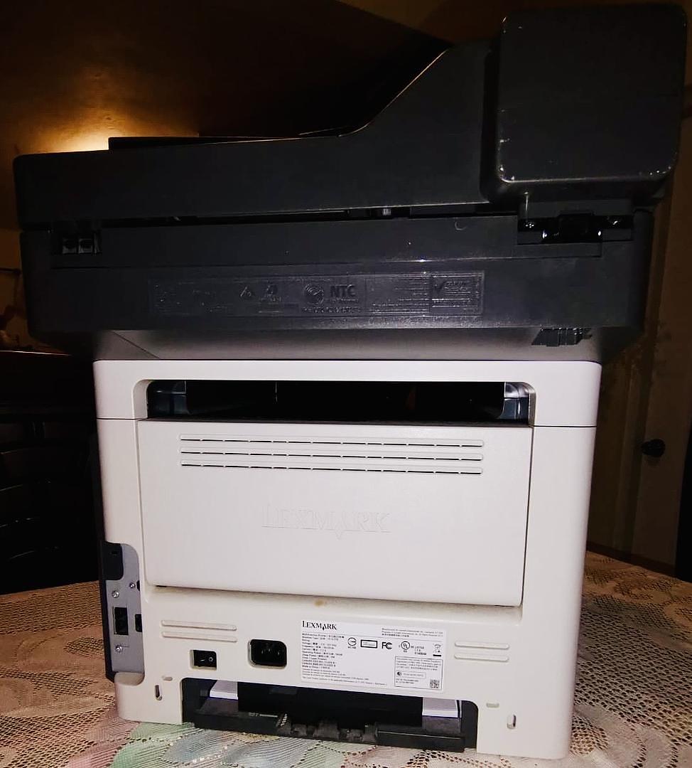 impresoras y scanners - Impresora Lexmark modelo MX310dn, como nueva.  Con juego de cartuchos extra. 2
