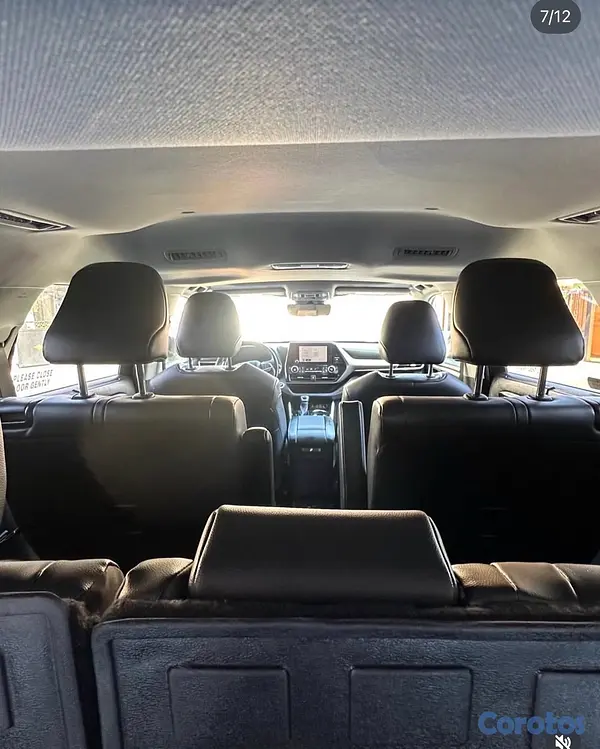 jeepetas y camionetas - Toyota Highlander HYBRID XLE 2023 7