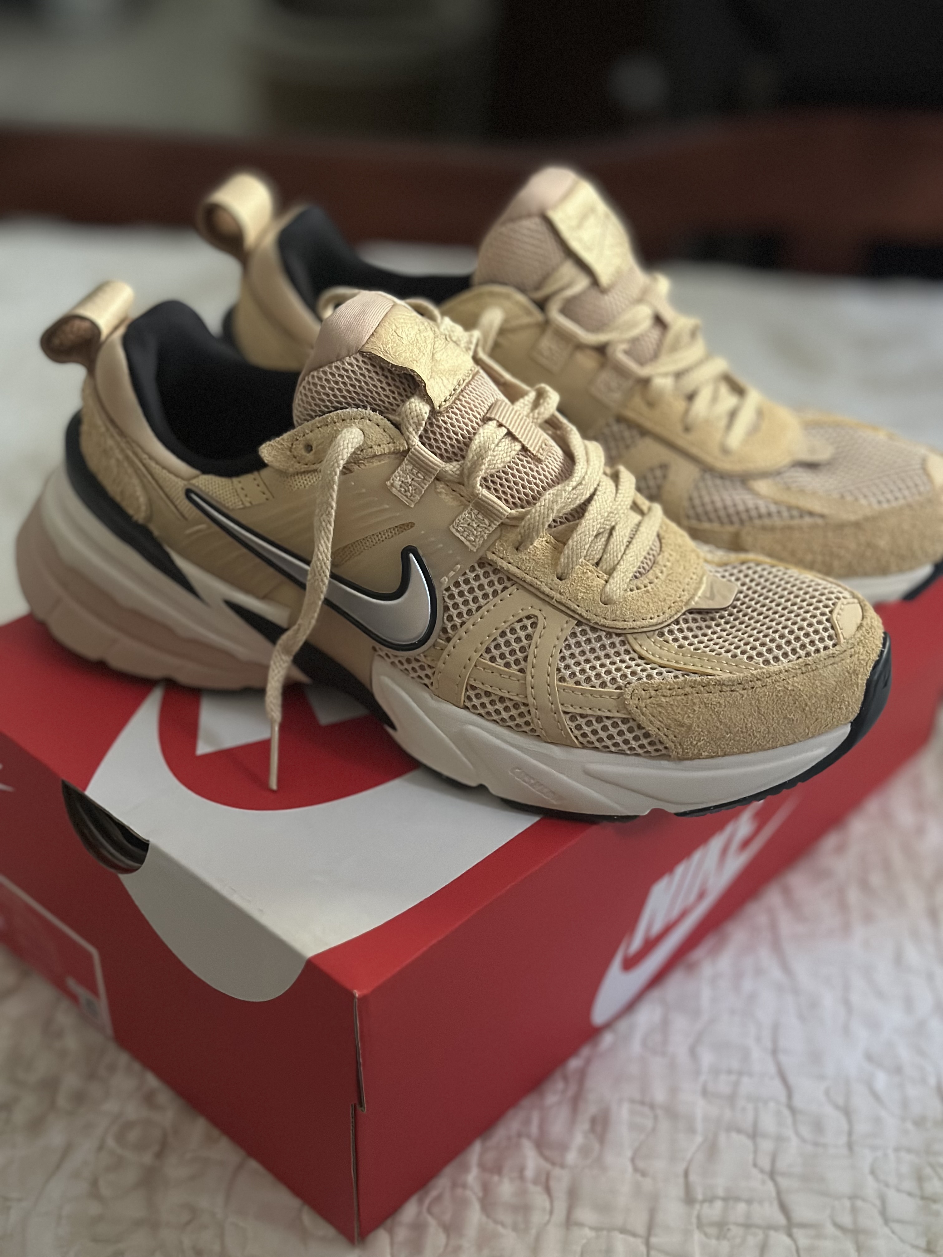 zapatos unisex - Tenis Nike V2K Run NUEVOS 2