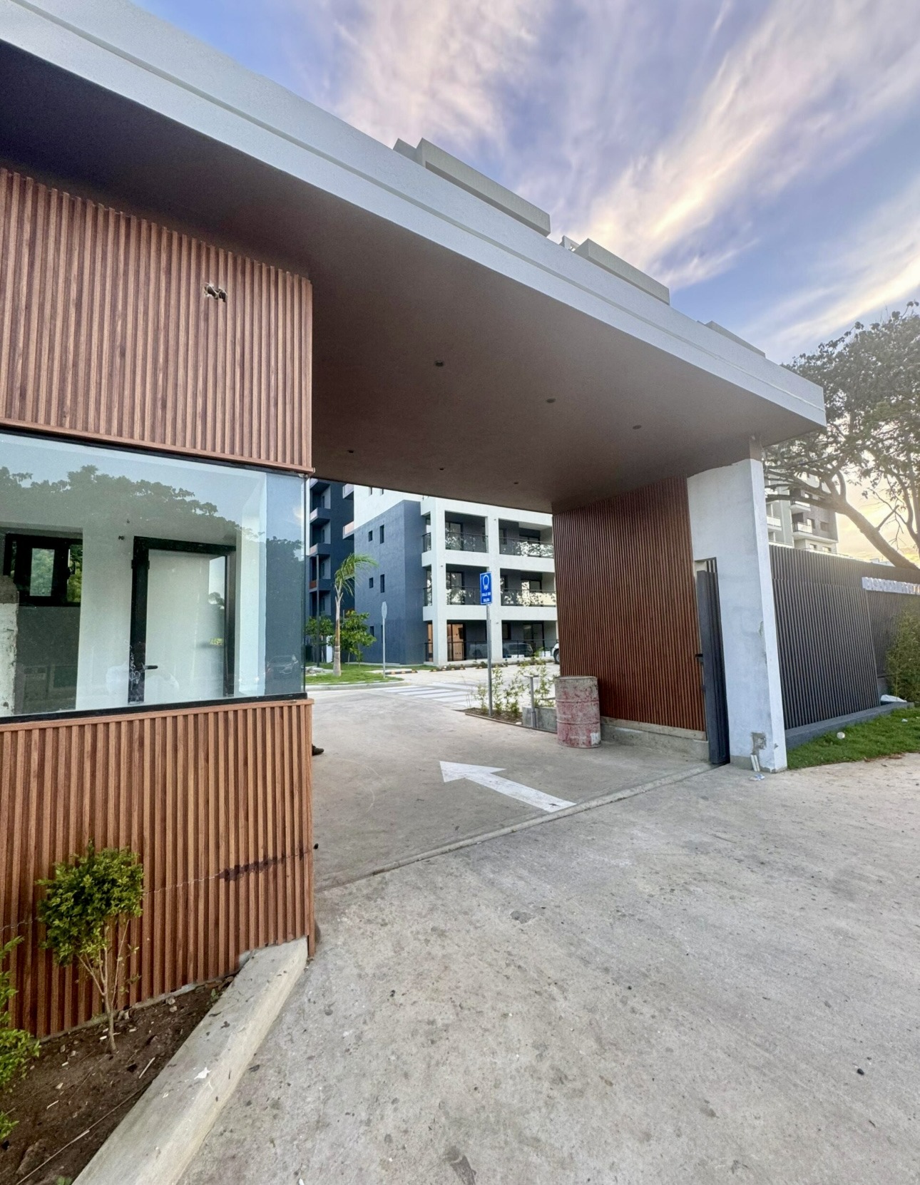 apartamentos - Apartamentos Disponibles en Ave. Hispanoamericana  4