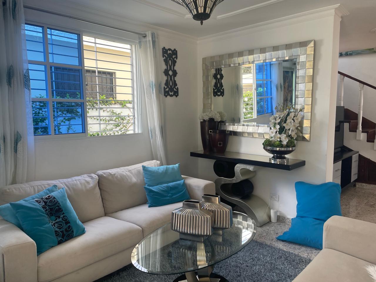 casas - CASA EN VENTA EN LOS LAURELES, SANTIAGO 4