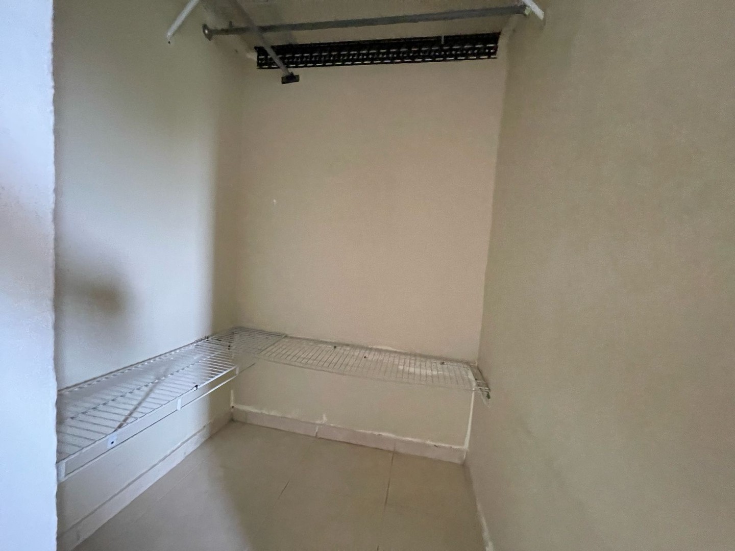 apartamentos - apartamento en don honorio, proximo carrefour  8