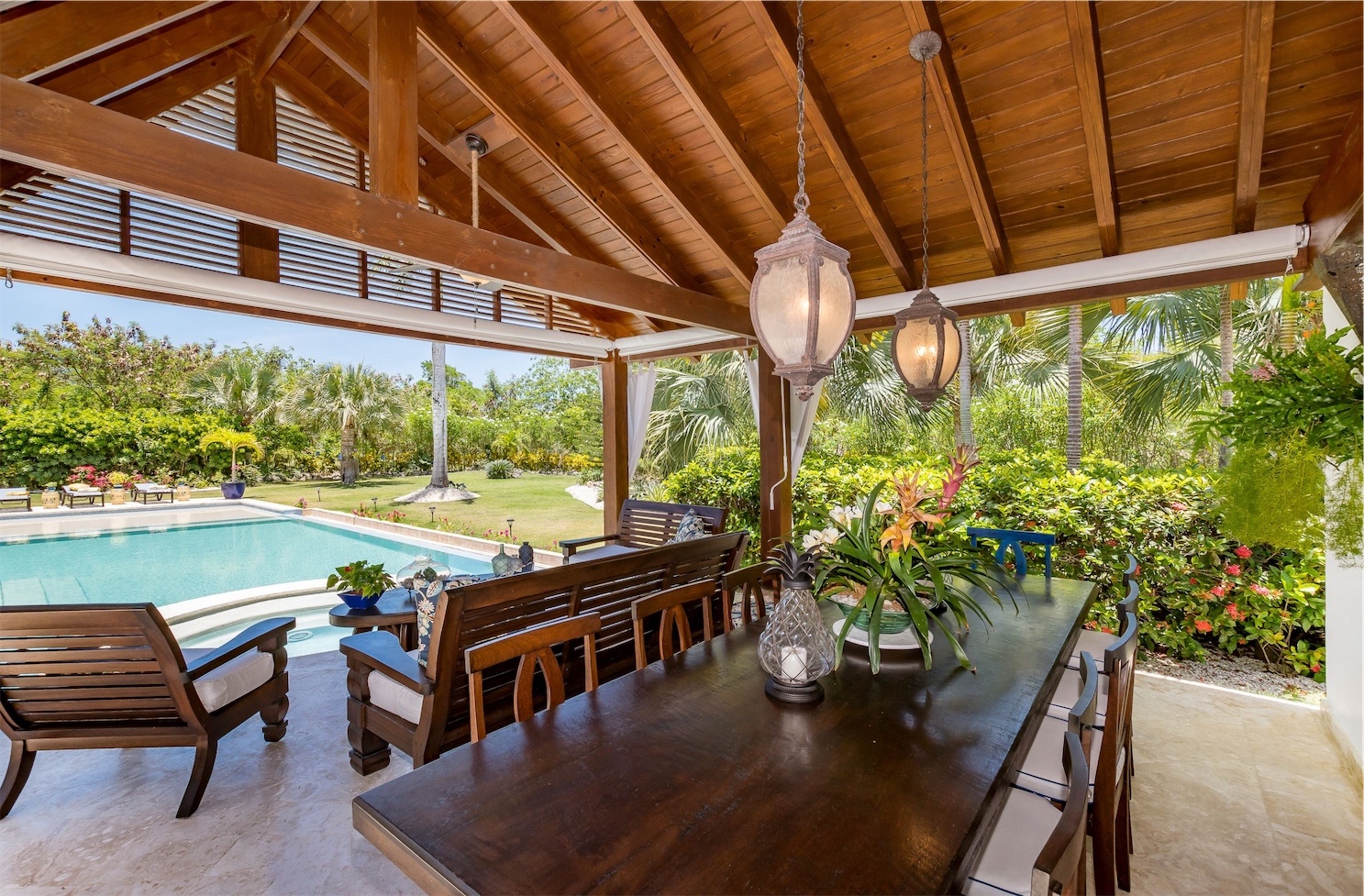 casas vacacionales y villas - Majestuosa Villa en Venta en Cap Cana, cerca de Punta Espada  7