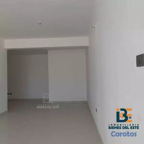 oficinas y locales comerciales - Se Renta Local Comercial en Barrio México, proximo 5