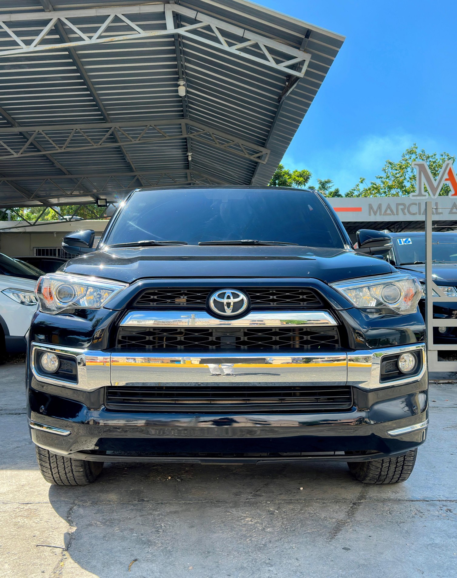 jeepetas y camionetas - Impecable Toyota 4 runner limited 2019 verla es comprarla  1