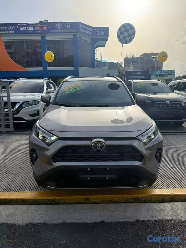 jeepetas y camionetas - Toyota Rav4 XLE 2024 2
