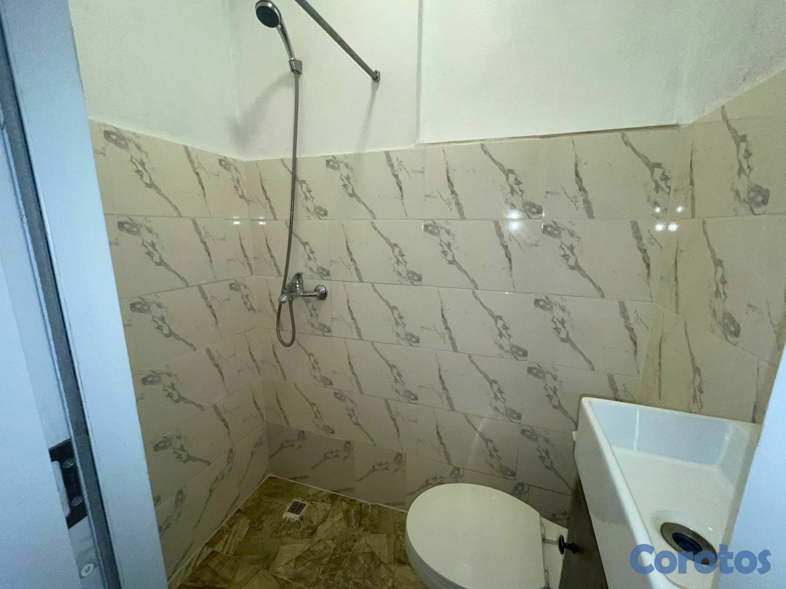 apartamentos - Alquiler Estudio, Avenida Delgado, Gazcue, Santo D 4