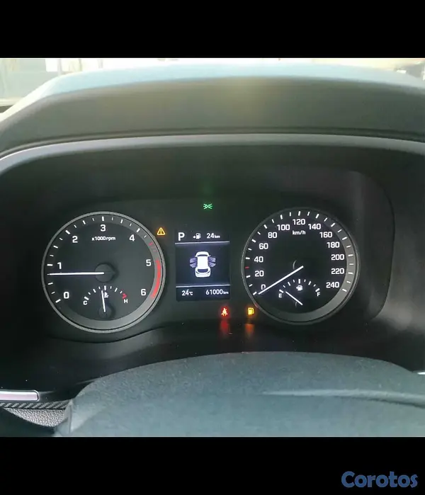 jeepetas y camionetas - HYUNDAI TUCSON 2020 BLANCO DIESEL 14