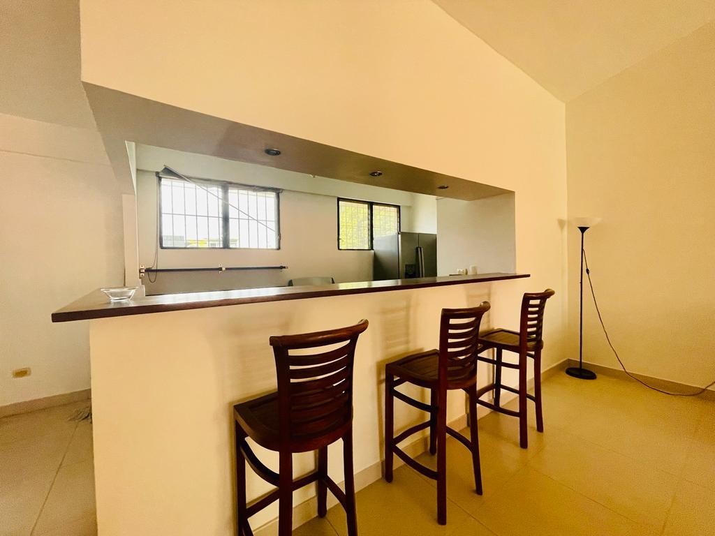 apartamentos - Alquiler Apartamento de 2 Habitaciones con Piscina, Zona Colonial, Santo Domingo 2