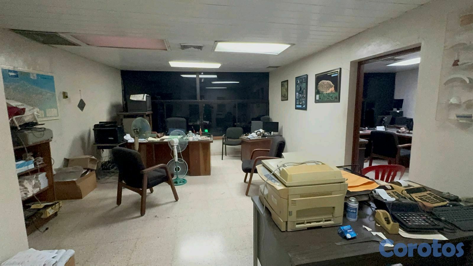 oficinas y locales comerciales - Local Comercial en Alquiler en Zona Colonial 

Código: PD627
 8