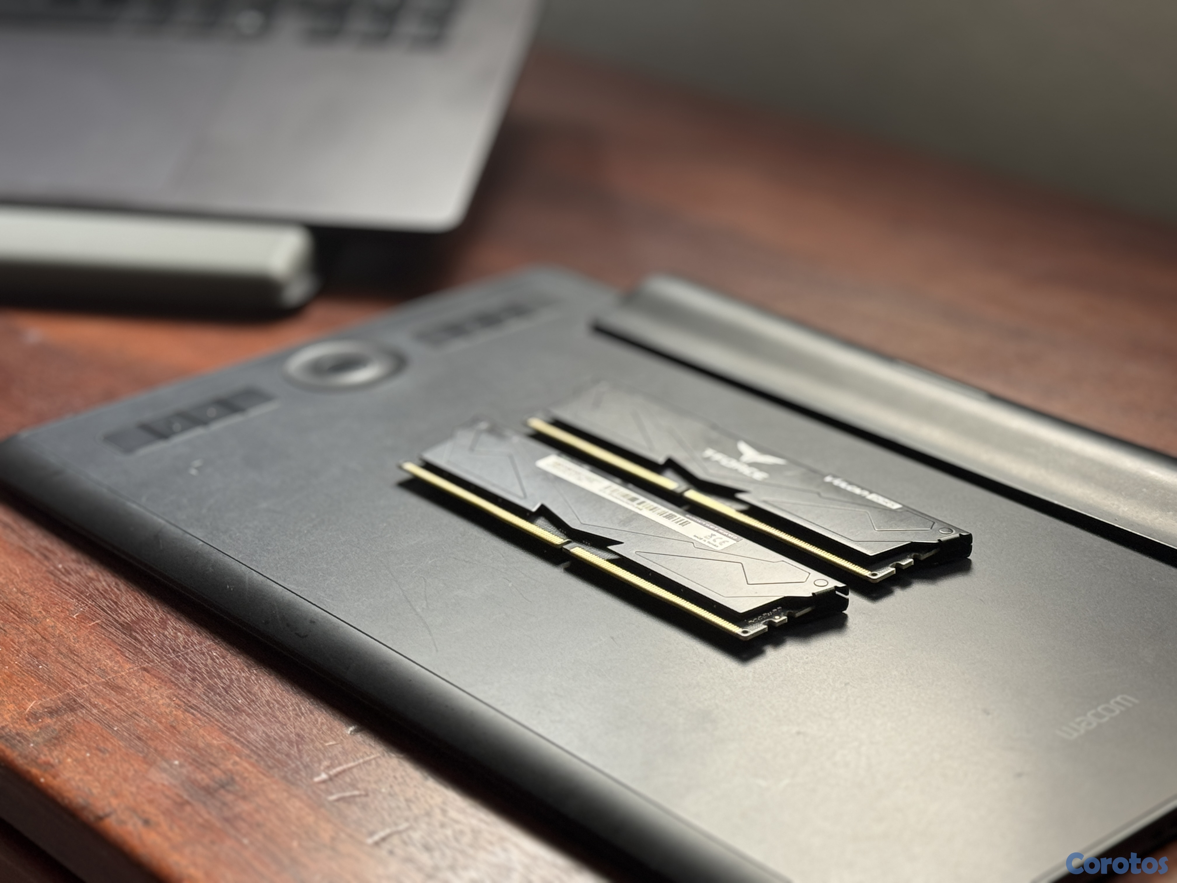 computadoras y laptops - T-Force Vulcan DDR5 32 GB (2 x 16 GB) 6000 MHz  2