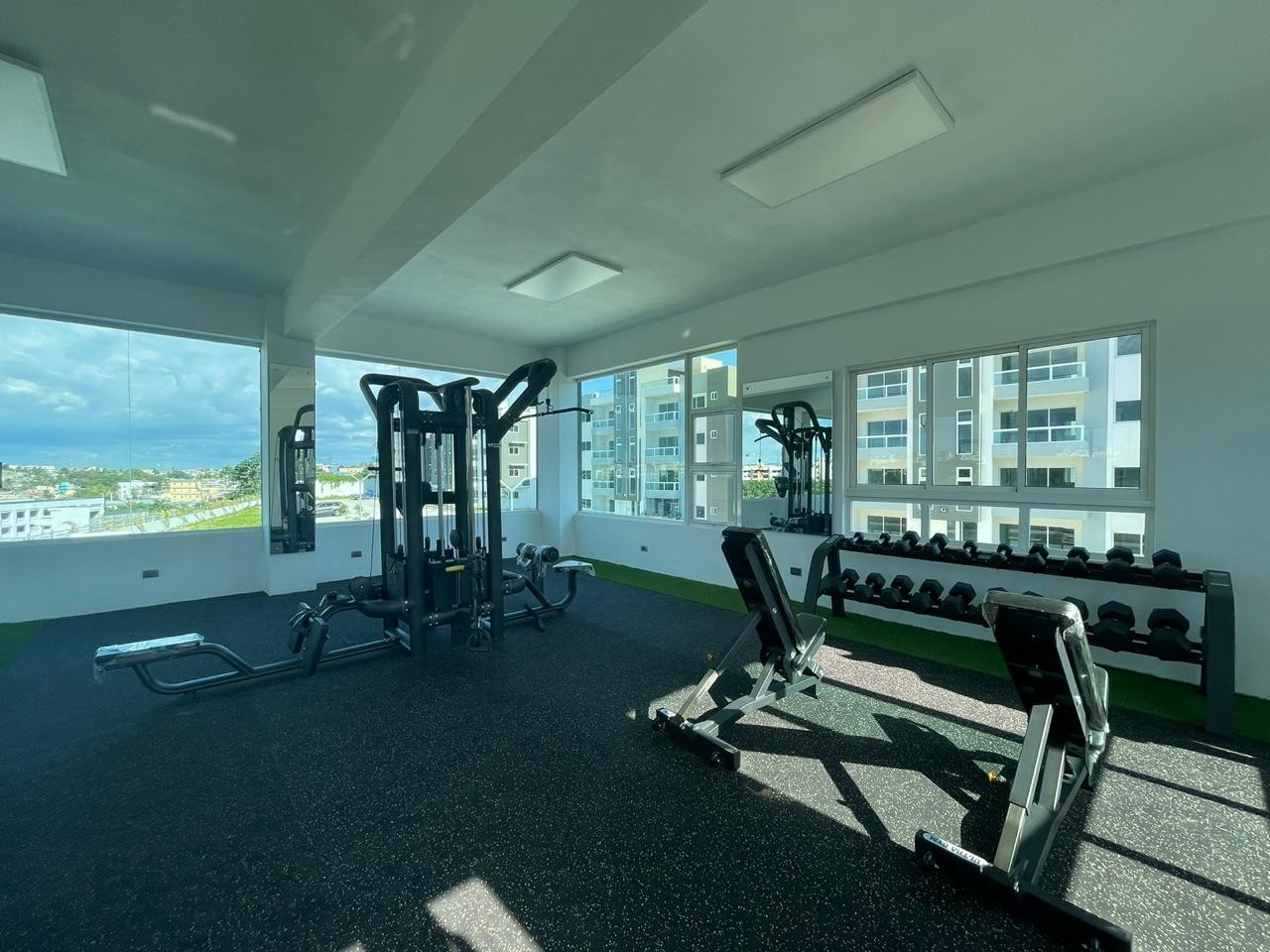apartamentos - Vendo 1er Nivel con Vista hacia las Montañas en Santo Domingo 6