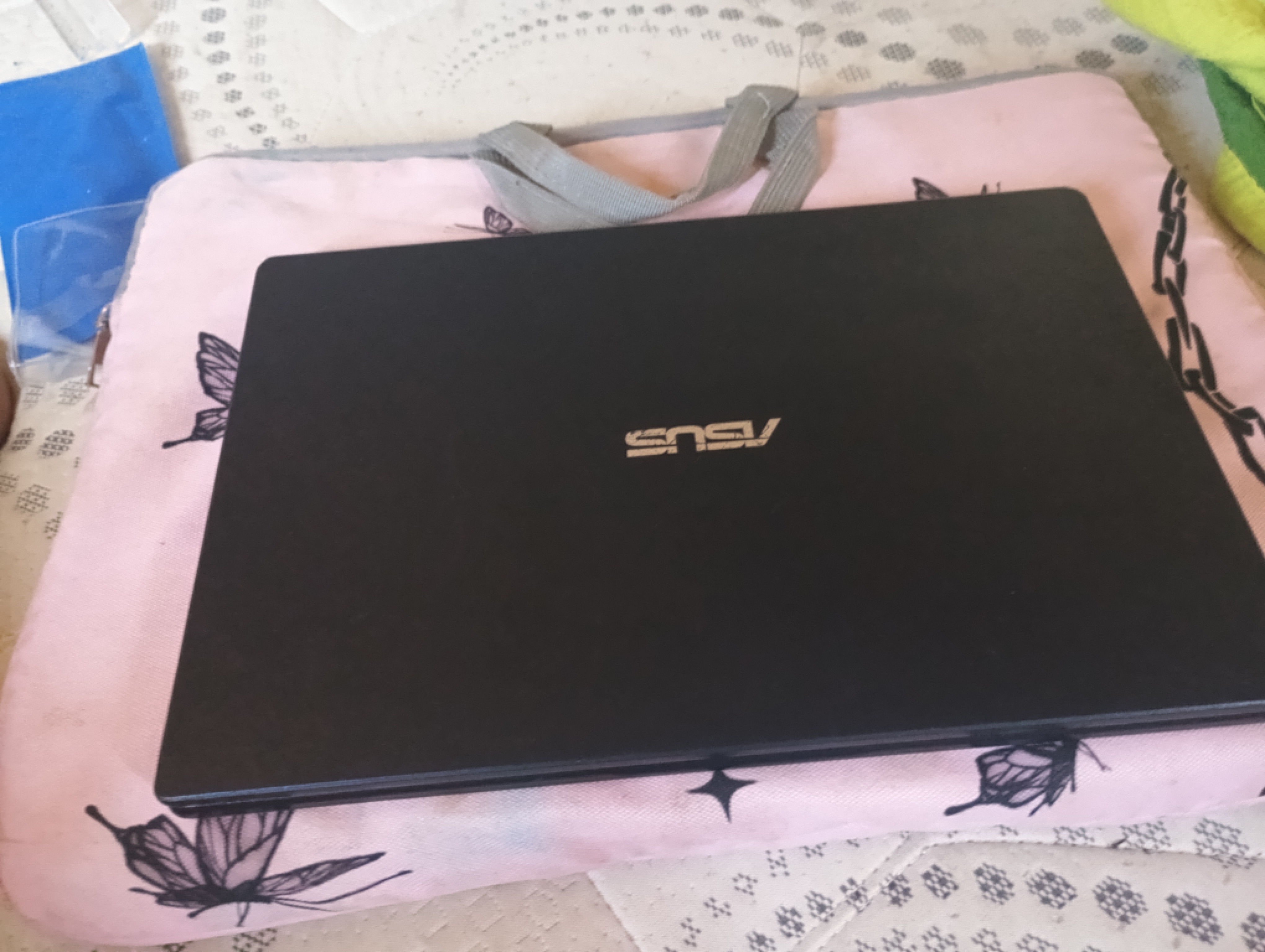 computadoras y laptops - Vendo pc Asus, como nueva 5