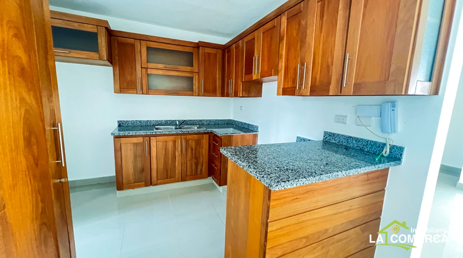 apartamentos - Apartamento con piscina en Llanos de Gurabo 6