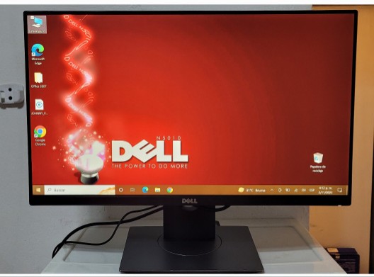 computadoras y laptops - Monitor Dell ips 24 Pulg sin Bordes hdmi pantalla Giratoria 1
