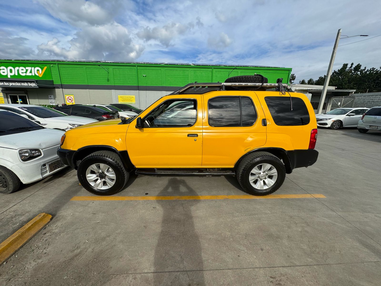 jeepetas y camionetas - Nissan xterra 2001 4