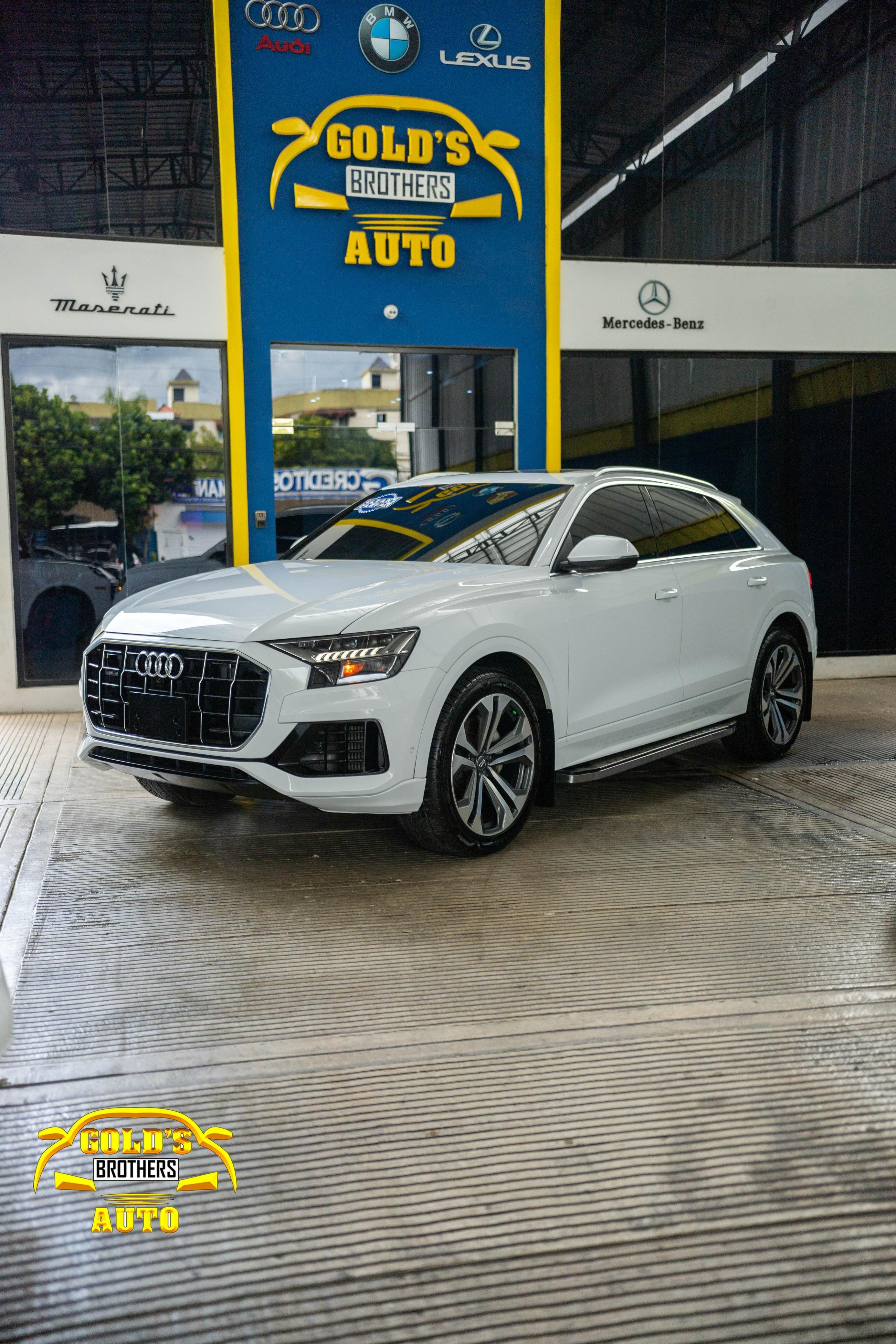 jeepetas y camionetas - Audi Q8 Prestige S-Line 2020 Clean Carfax 2