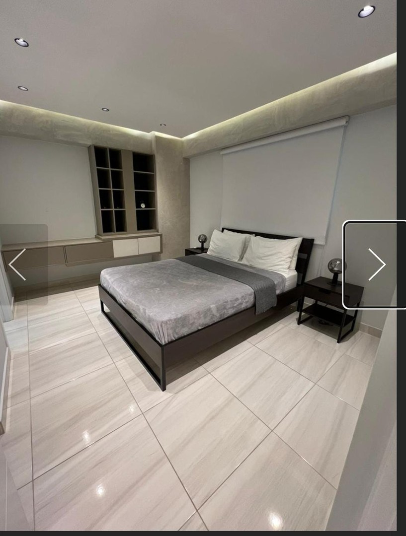 apartamentos - Apartamento en Evaristo Morales completamente 
amueblado.
 2